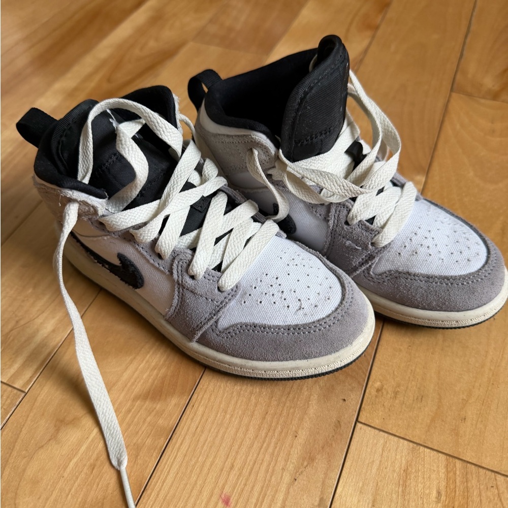 Nike Jordan Kids' Gray and White High-Top Sneakers. Only worn in the house